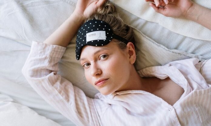 What Is the Healthiest Sleepwear
